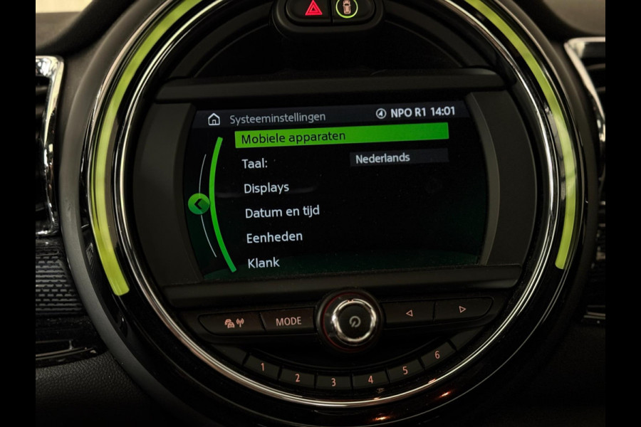MINI Clubman 1.5 One Chili |Pano |Trekhaak | Keyless | LED | Carbon