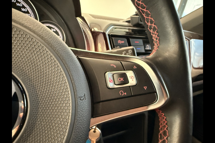 Volkswagen up! 1.0 TSI GTI 5-Drs. ClimateControl Stoelverwarming 17'lmv