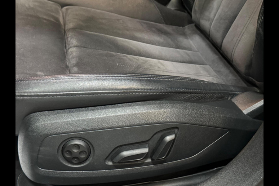 Audi A4 Allroad quattro 45 TFSI MHEV Garantie Camera Elek Stoelen Elek Achterklep StoelVW Cruise Clima Navi PDC Led Dab Rijklaar