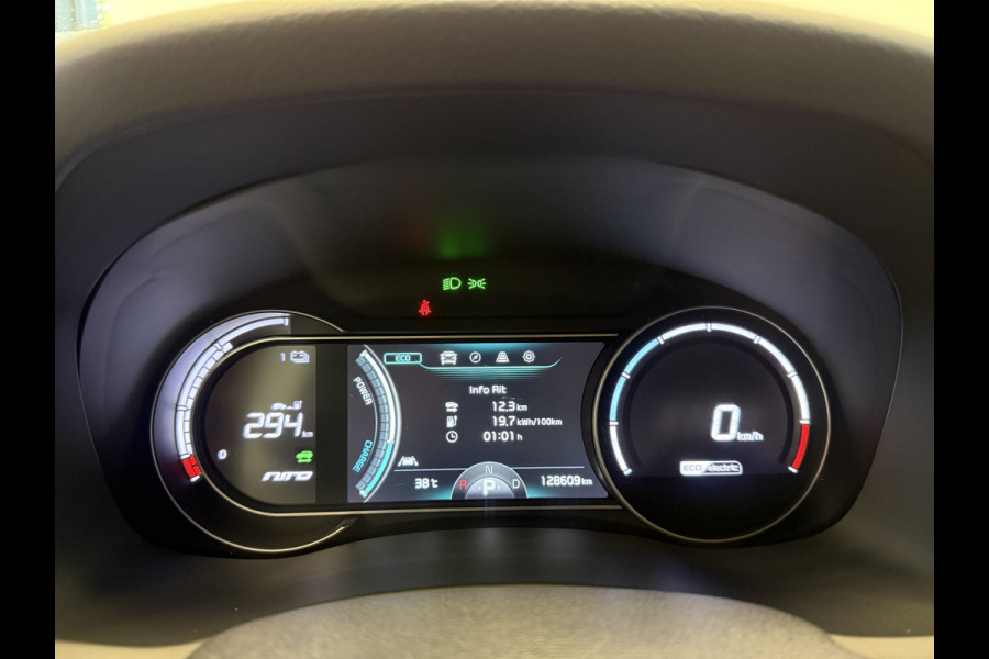 Kia e-Niro ExecutiveLine 64 kWh Leder Full-led Navigatie JBL-sound