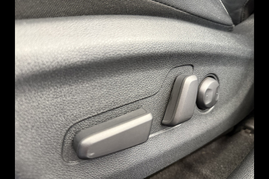 Kia e-Niro ExecutiveLine 64 kWh Leder Full-led Navigatie JBL-sound