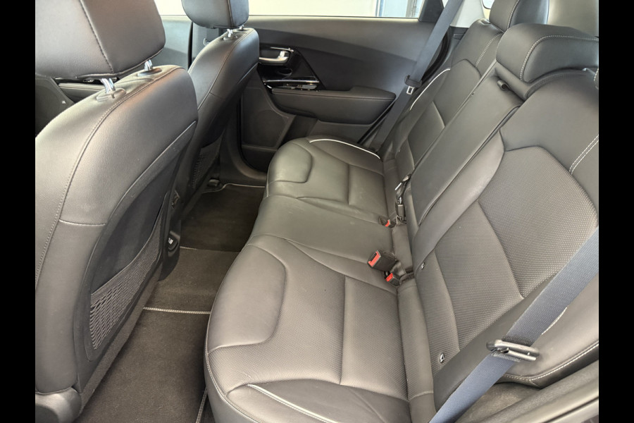 Kia e-Niro ExecutiveLine 64 kWh Leder Full-led Navigatie JBL-sound