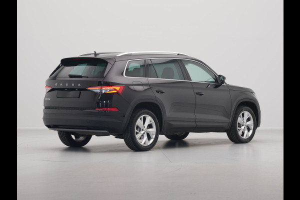 Škoda Kodiaq 1.5 TSI 150pk DSG Business Edition 7p. Navigatie Camera Clima Cruise Carplay 236