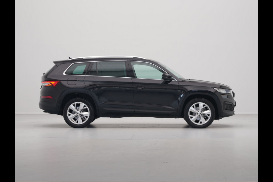 Škoda Kodiaq 1.5 TSI 150pk DSG Business Edition 7p. Navigatie Camera Clima Cruise Carplay 236