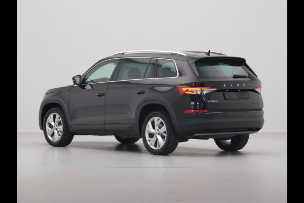 Škoda Kodiaq 1.5 TSI 150pk DSG Business Edition 7p. Navigatie Camera Clima Cruise Carplay 236