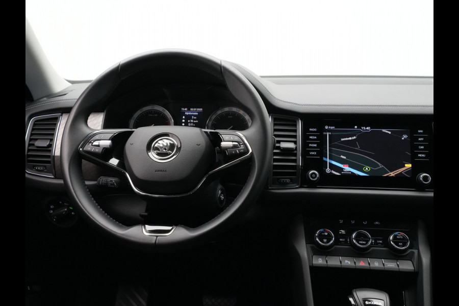 Škoda Kodiaq 1.5 TSI 150pk DSG Business Edition 7p. Navigatie Camera Clima Cruise Carplay 236