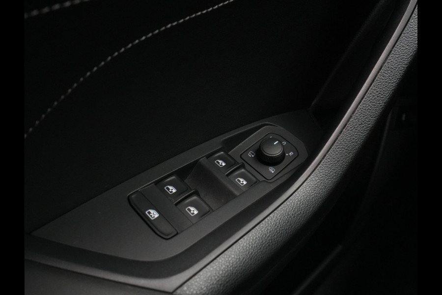 Škoda Kodiaq 1.5 TSI 150pk DSG Business Edition 7p. Navigatie Camera Clima Cruise Carplay 236
