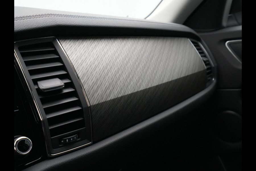 Škoda Kodiaq 1.5 TSI 150pk DSG Business Edition 7p. Navigatie Camera Clima Cruise Carplay 236
