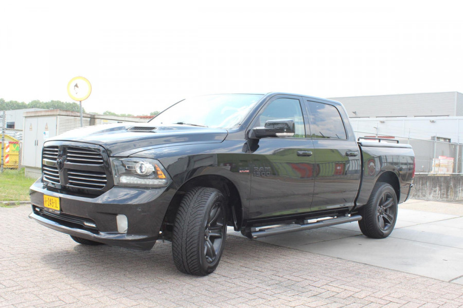 Dodge Ram 1500 5.7 V8 Quad Cab 6'4 LPG 3 5 PERS VOL LEDER MULTIMEDIA TREKHAAK