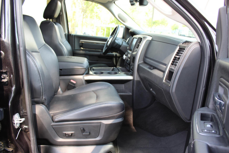 Dodge Ram 1500 5.7 V8 Quad Cab 6'4 LPG 3 5 PERS VOL LEDER MULTIMEDIA TREKHAAK