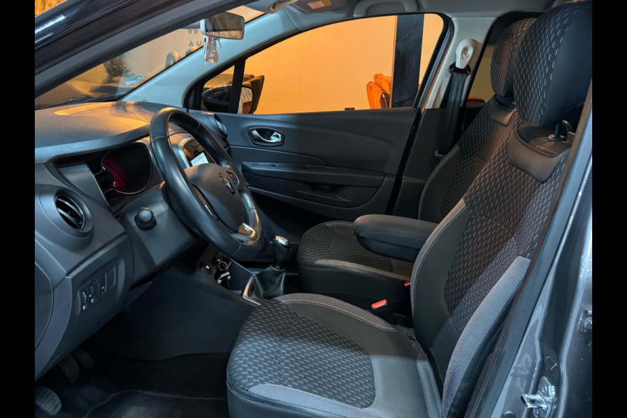 Renault Captur 0.9 TCe Intens NAP Garantie Trekhaak Camera PDC Cruise Navi Clima Led Rijklaar