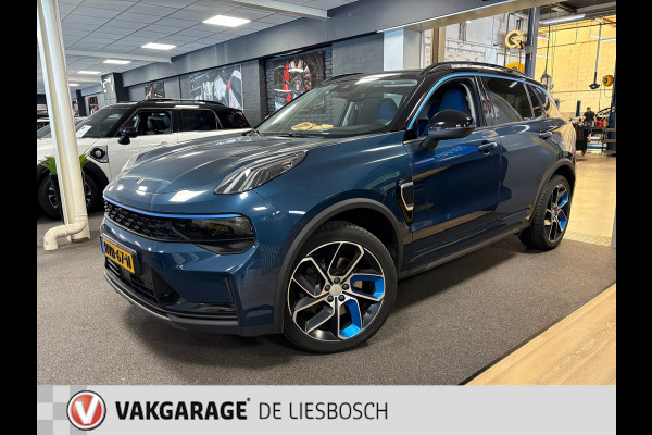 Lynk & Co 01 1.5 / pano / 360 camera / model 2023 / Infinity / navi / stoelverwarming