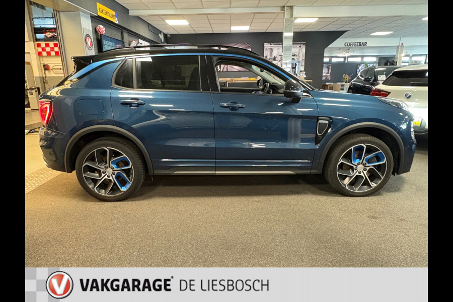 Lynk & Co 01 1.5 / pano / 360 camera / model 2023 / Infinity / navi / stoelverwarming