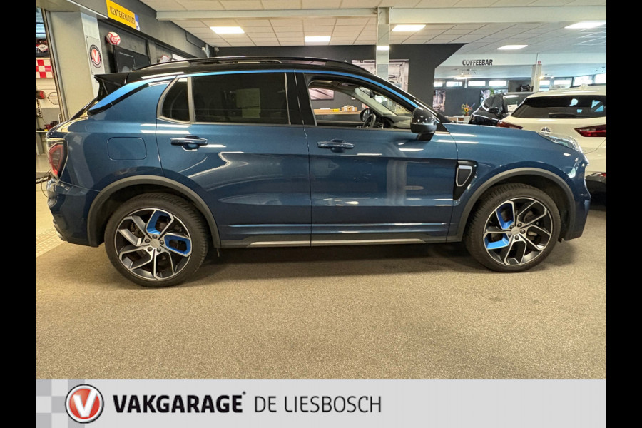 Lynk & Co 01 1.5 / pano / 360 camera / model 2023 / Infinity / navi / stoelverwarming