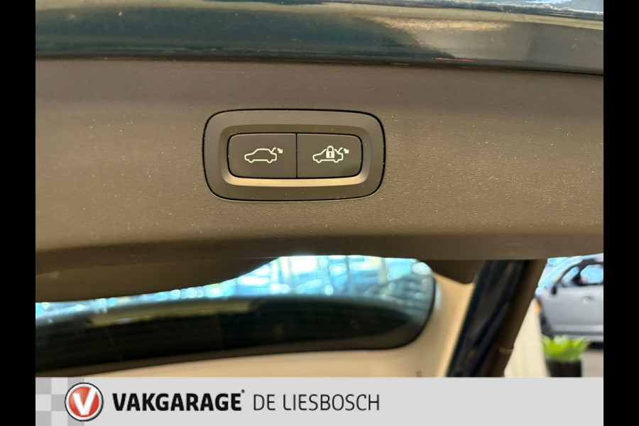 Lynk & Co 01 1.5 / pano / 360 camera / model 2023 / Infinity / navi / stoelverwarming