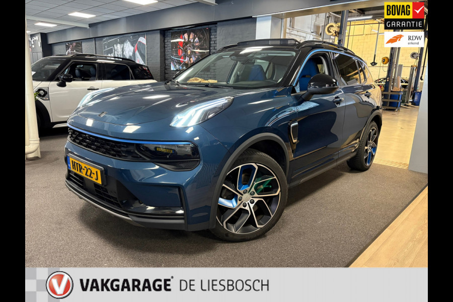 Lynk & Co 01 1.5 / pano / 360 camera / model 2023 / Infinity / navi / stoelverwarming