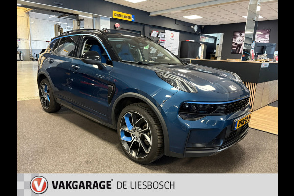 Lynk & Co 01 1.5 / pano / 360 camera / model 2023 / Infinity / navi / stoelverwarming