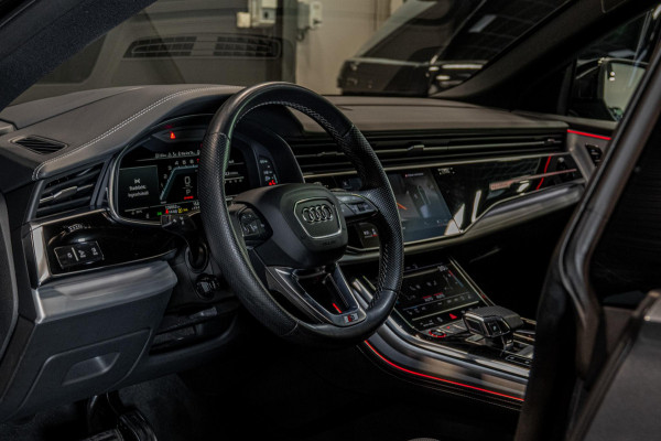 Audi SQ8 4.0 TFSI Quattro *Bang & Olufsen / Stoelventilatie + Massage / AWD-Besturing / Panorama / Soft-Close / Standverwarming*