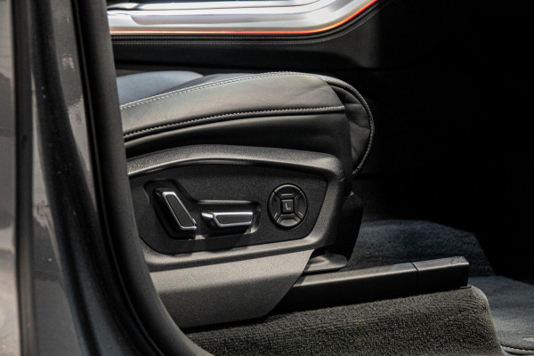 Audi SQ8 4.0 TFSI Quattro *Bang & Olufsen / Stoelventilatie + Massage / AWD-Besturing / Panorama / Soft-Close / Standverwarming*
