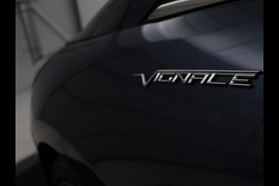 Ford Fiesta 1.0 EcoBoost Vignale | 125pk | Stoel & stuurverwarming | Half leder | B&O Sound | Trekhaak | Carplay | Keyless | Camera | Climate control | Park Assist | Cruise control | Navigatie