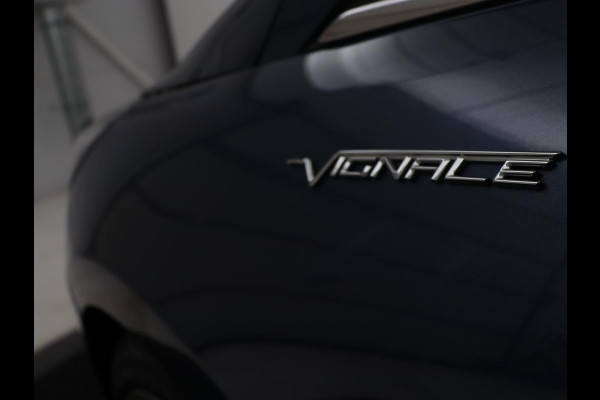 Ford Fiesta 1.0 EcoBoost Vignale | 125pk | Stoel & stuurverwarming | Half leder | B&O Sound | Trekhaak | Carplay | Keyless | Camera | Climate control | Park Assist | Cruise control | Navigatie
