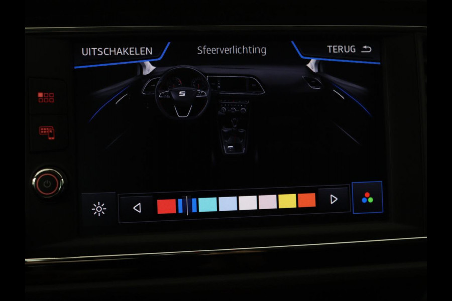 Seat Leon 1.5 TSI FR Business Intens | Stoelverwarming | Trekhaak | Adaptive cruise | Carplay | Virtual Cockpit | Full LED | Sfeerverlichting | Navigatie
