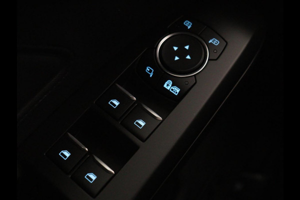 Ford Focus 1.0 EcoBoost Active | Trekhaak | Half leder | Stoel & stuurverwarming | B&O Sound | Camera | Adaptive cruise | Climate control | Keyless | Full LED