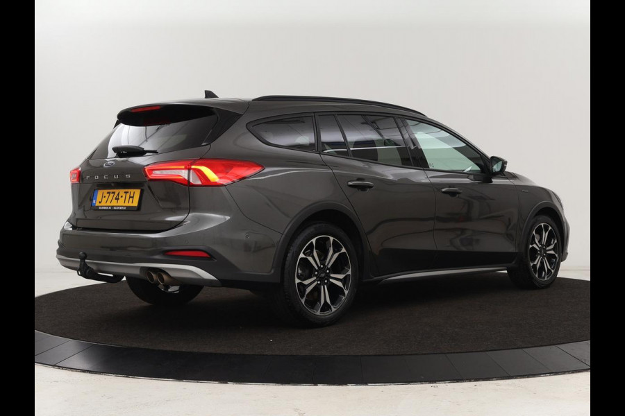 Ford Focus 1.0 EcoBoost Active | Trekhaak | Half leder | Stoel & stuurverwarming | B&O Sound | Camera | Adaptive cruise | Climate control | Keyless | Full LED