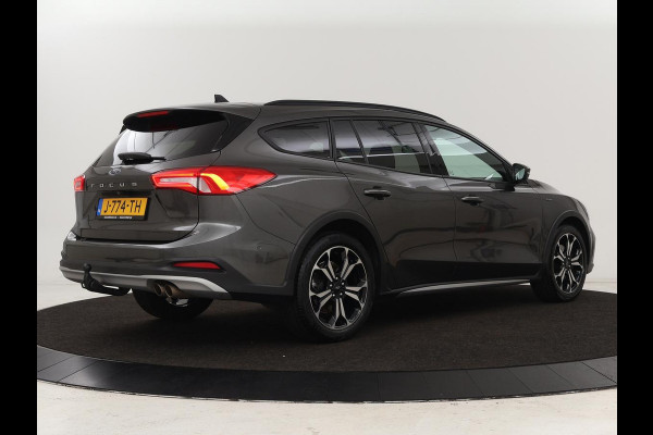 Ford Focus 1.0 EcoBoost Active | Trekhaak | Half leder | Stoel & stuurverwarming | B&O Sound | Camera | Adaptive cruise | Climate control | Keyless | Full LED