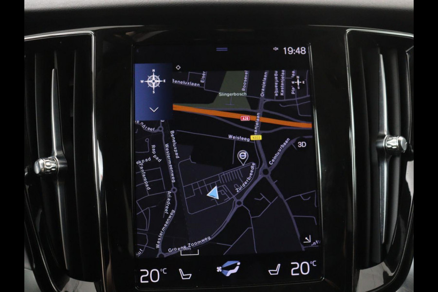 Volvo V60 2.0 B4 Momentum | Stoel & stuurverwarming | Trekhaak | Camera | Adaptive cruise | Carplay | Achterbankverwarming | Full LED | Navigatie