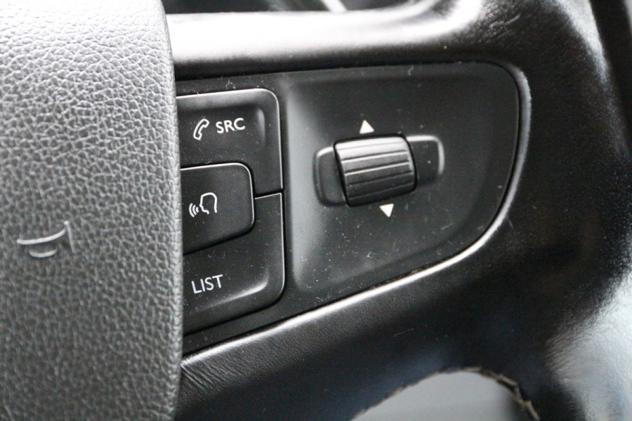 Peugeot Expert 2.0 BlueHDI 180 | Aut. | DC | L3 | Headup | Keyless | Navi | Clima..