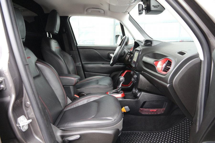 Jeep Renegade 2.0D 170PK | Aut. | 4WD | Grijs kenteken | Trailhawk | 66.000km..