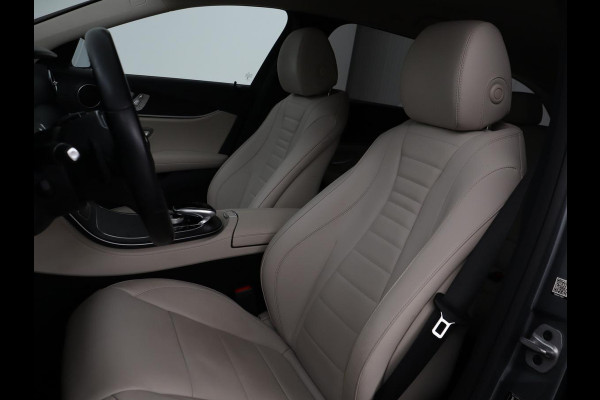 Mercedes-Benz E-Klasse 200 Business Solutions | Leder | 360 camera | Stoelverwarming | Carplay | Matrix LED | Widescreen | Park Assist | Navigatie | Memory