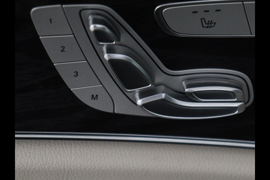 Mercedes-Benz E-Klasse 200 Business Solutions | Leder | 360 camera | Stoelverwarming | Carplay | Matrix LED | Widescreen | Park Assist | Navigatie | Memory