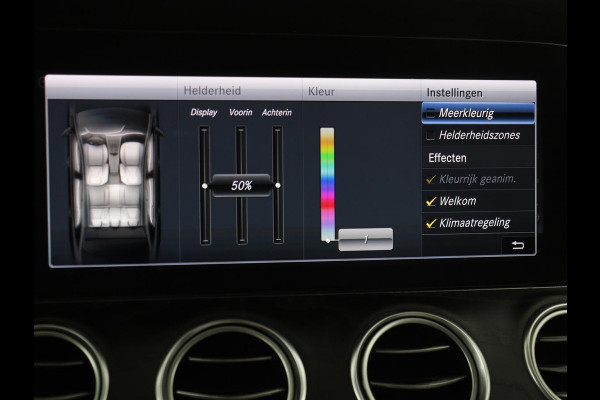 Mercedes-Benz E-Klasse 200 Business Solutions | Leder | 360 camera | Stoelverwarming | Carplay | Matrix LED | Widescreen | Park Assist | Navigatie | Memory