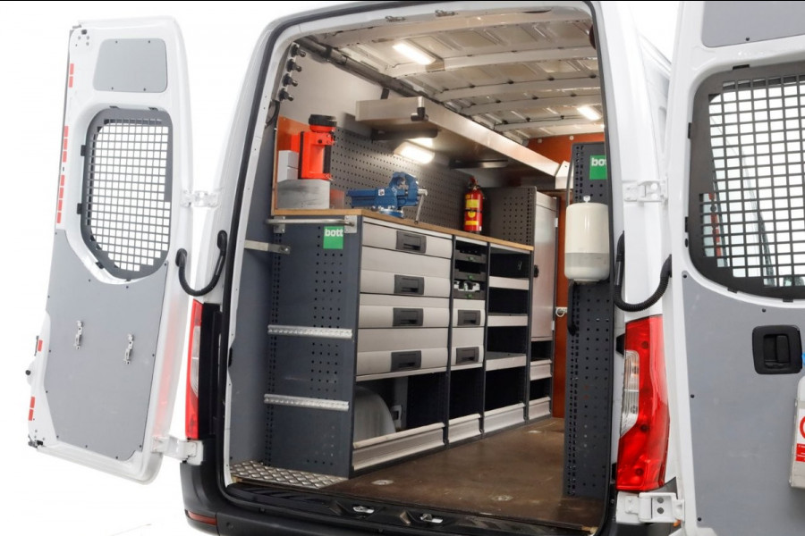 Mercedes-Benz Sprinter 314 CDI 143pk E6 7G Automaat L2H2 Servicewagen/230V/Camera Trekhaak 2800kg 04-2019