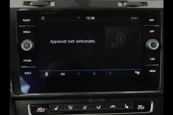 Volkswagen Golf 1.5 TSI Comfortline Business | Stoelverwarming | Massage | Carplay | Navigatie | Adaptive cruise | Climate control | Parkeerhulp | Bluetooth
