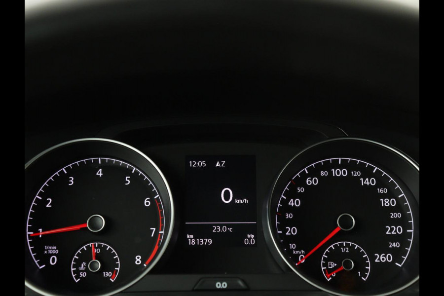 Volkswagen Golf 1.5 TSI Comfortline Business | Stoelverwarming | Massage | Carplay | Navigatie | Adaptive cruise | Climate control | Parkeerhulp | Bluetooth