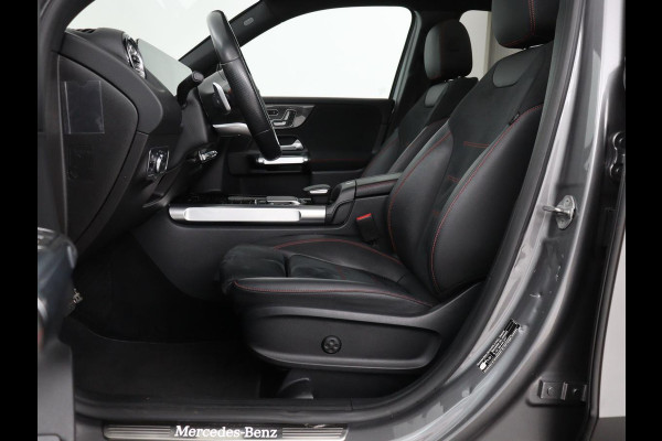 Mercedes-Benz GLB-Klasse 200 Business Solution AMG 7-persoons | Panoramadak | Trekhaak | Stoelverwarming | Matrix LED | Memory | Keyless | Camera | Navigatie