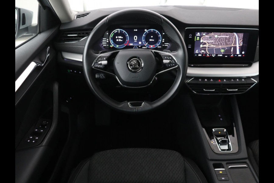 Škoda Octavia 1.4 TSI iV PHEV Business Edition | Stoelverwarming | Adaptive cruise | Carplay | Stuur & achterbankverwarming | Memory | Navigatie | Parkeerhulp
