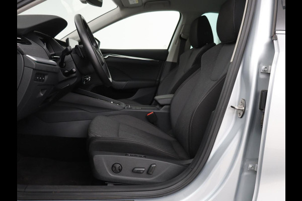 Škoda Octavia 1.4 TSI iV PHEV Business Edition | Stoelverwarming | Adaptive cruise | Carplay | Stuur & achterbankverwarming | Memory | Navigatie | Parkeerhulp