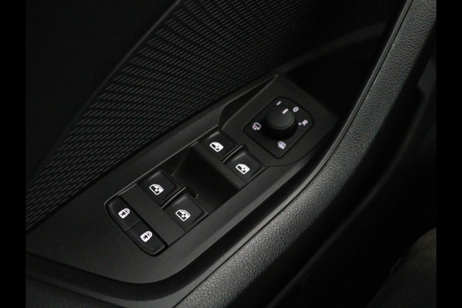 Škoda Octavia 1.4 TSI iV PHEV Business Edition | Stoelverwarming | Adaptive cruise | Carplay | Stuur & achterbankverwarming | Memory | Navigatie | Parkeerhulp
