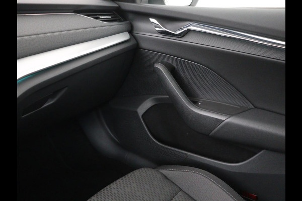 Škoda Octavia 1.4 TSI iV PHEV Business Edition | Stoelverwarming | Adaptive cruise | Carplay | Stuur & achterbankverwarming | Memory | Navigatie | Parkeerhulp