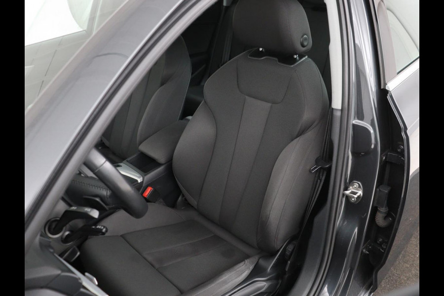 Audi A4 35 TFSI Sport Lease Edition | Full LED | Sportstoelen | Navigatie | Parkeerhulp | Climate control | Cruise control | Bluetooth