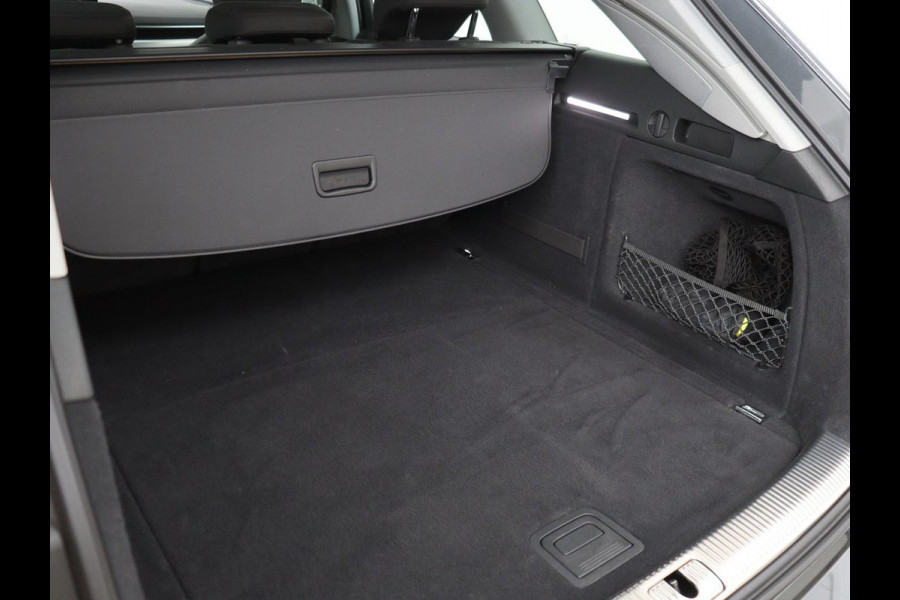Audi A4 35 TFSI Sport Lease Edition | Full LED | Sportstoelen | Navigatie | Parkeerhulp | Climate control | Cruise control | Bluetooth