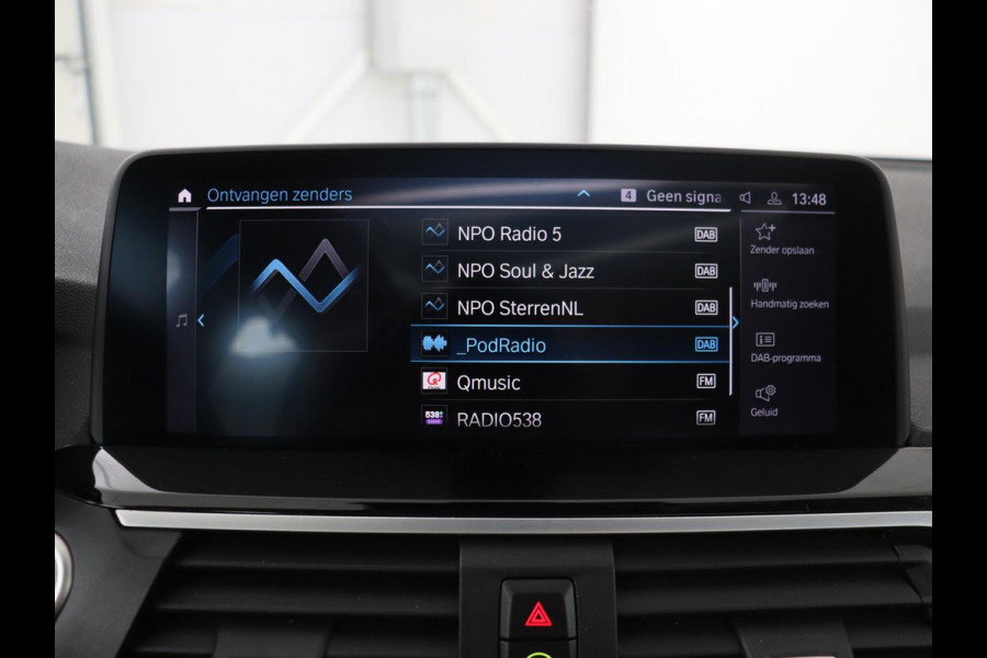 BMW X3 xDrive30e High Executive | X Line | Panoramadak | Stoel & stuurverwarming | Carplay | Sportstoelen | Half leder | Live Cockpit | Full LED | Camera