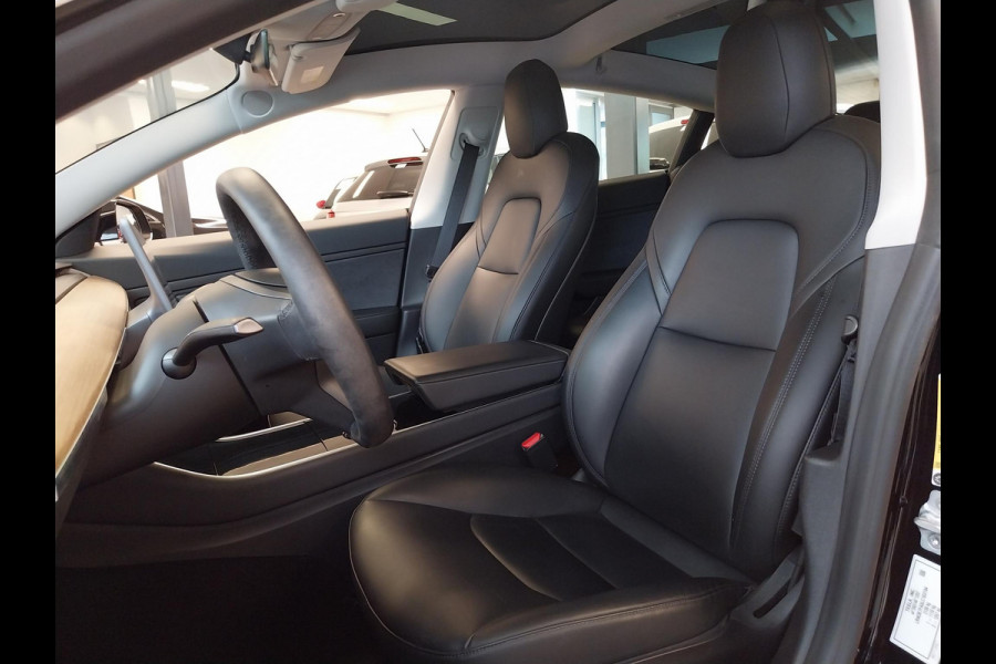 Tesla Model 3 Standard RWD Plus 60 kWh