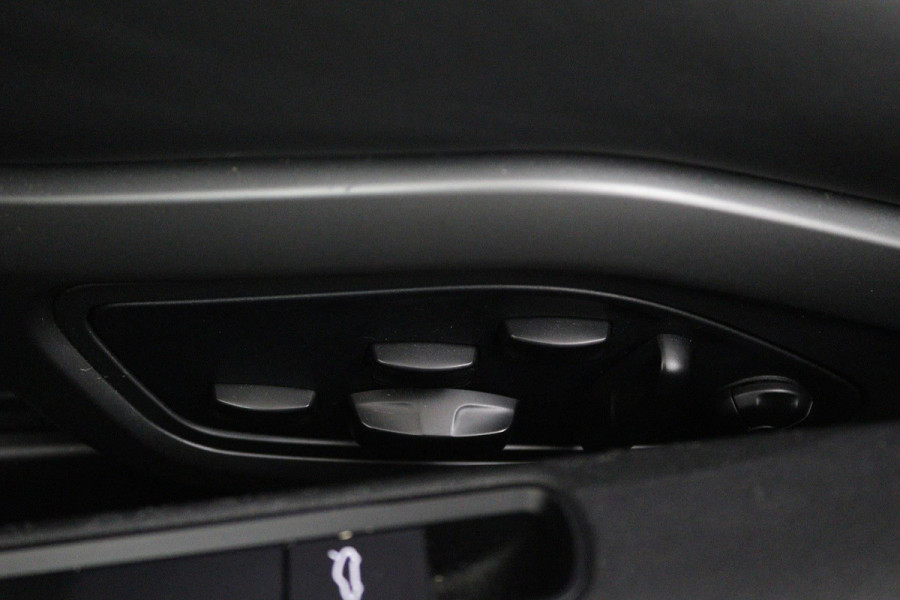 Porsche 992 911 3.0 Carrera S (FULL Option, Dealer OnderH, Sport design GTS, Pano, Sport Chrono, 4W Besturing, Stoel Koeling, Etc)