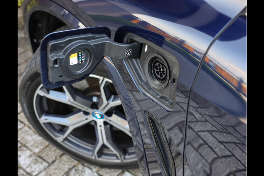 BMW X5 45e xDrive High Executive | Sky Lounge - HUD - H&K