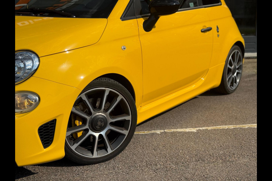 Fiat 500 1.4 T-Jet Abarth Competizione 70th Anniversary